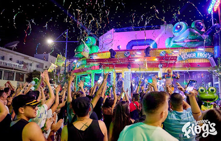 Senior Frog’s Party Bar